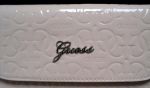 Listova kabelka Guess