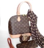 Krásny set Louis vuitton
