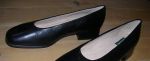 Clarks-znackove celokozene topanky na nizsom opatku 2,5cm, velk 42 NOV