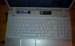 Notebook Sony Vaio/i3-2,3GhZ/4GB/640GB/GF410M1GB/Win 8.1